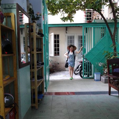 Language Exchange Hostel 2 Хошимин Экстерьер фото