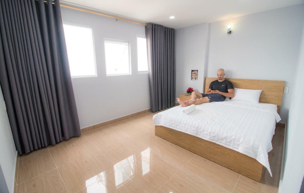 Language Exchange Hostel 2 Хошимин Экстерьер фото